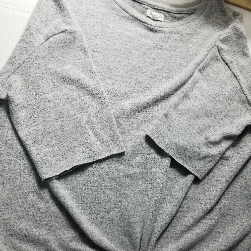 SKYLER & JADE WOMEN'S GRAY BLOUSE SIZE LARGE - Picture 9 of 12